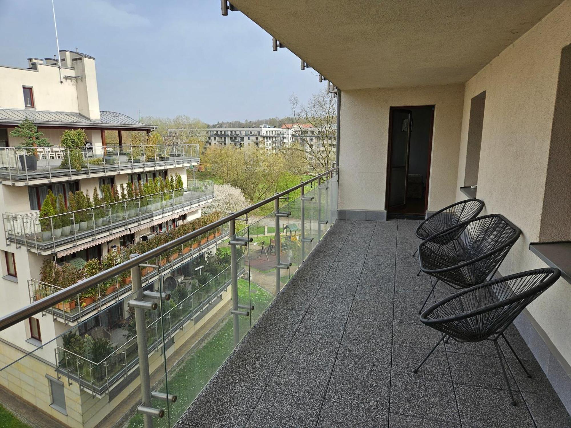 Bulwary Wislane Krakow Apartament Ludwinowska Przy Forum By Noclegi Renters Экстерьер фото