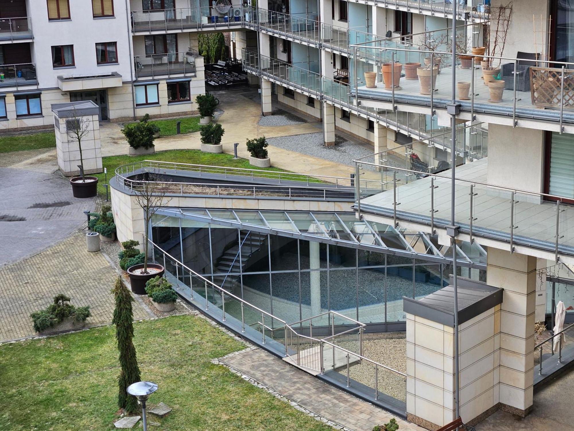 Bulwary Wislane Krakow Apartament Ludwinowska Przy Forum By Noclegi Renters Экстерьер фото